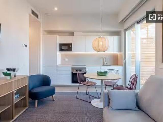 Apartamento de 2 habitaciones en alquiler en San Juan Bautista