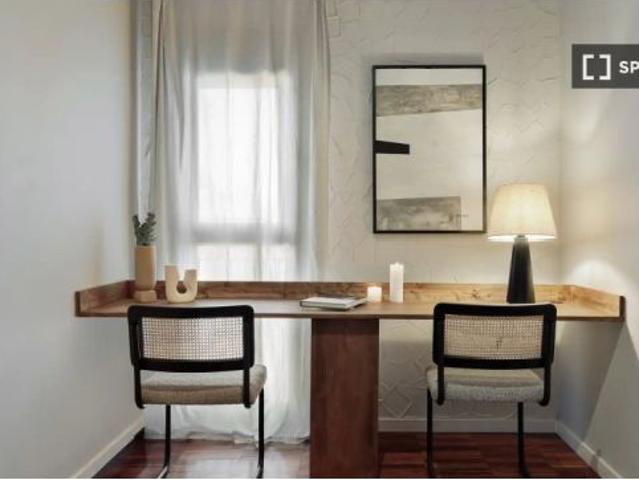 Apartamento de 2 habitaciones en alquiler en Sarria, gastos no incluidos