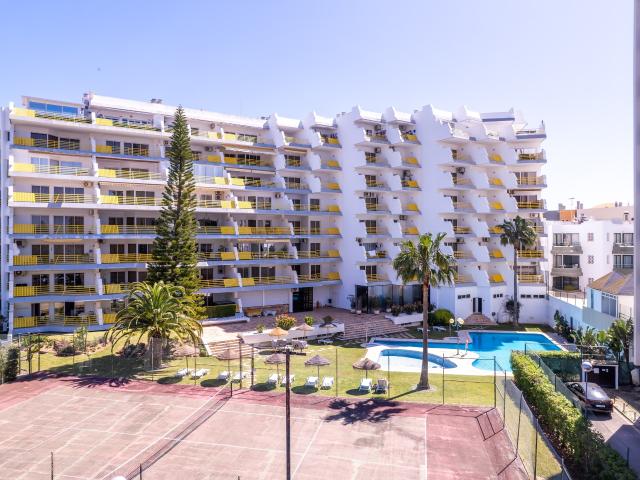 Apartamento de 2 quartos com terraço e garagem em Marina de Vilamoura