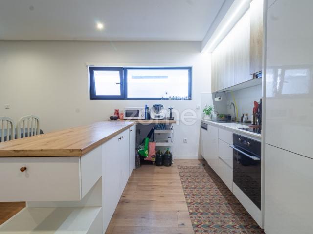 Apartamento de 2 quartos em Aveiro – Como novo | Excelente investimento!