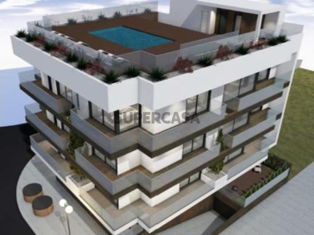 Apartamento de 2 quartos junto á praia dos Super Tubos