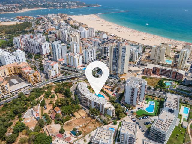 Apartamento de 2 quartos localizado no Condomínio Primavera