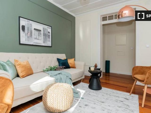 Apartamento de 2 quartos para alugar em Cais do Sodré, Lisboa