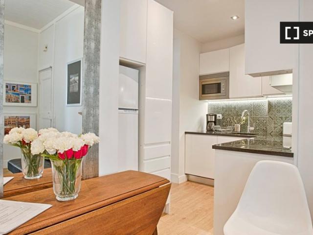 Apartamento de 2 quartos para alugar em Lisboa