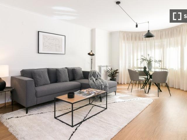 Apartamento de 2 quartos para alugar em Lisboa