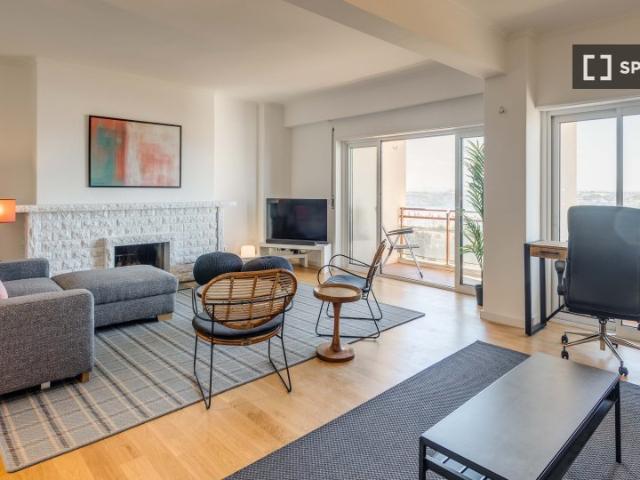 Apartamento de 2 quartos para alugar em Lisboa