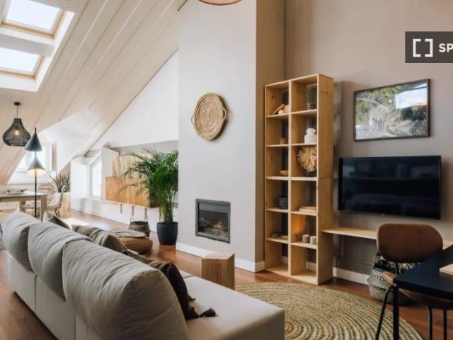Apartamento de 2 quartos para alugar em Lisboa