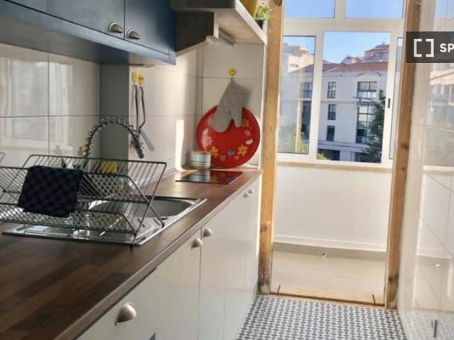 Apartamento de 2 quartos para alugar em Lisboa