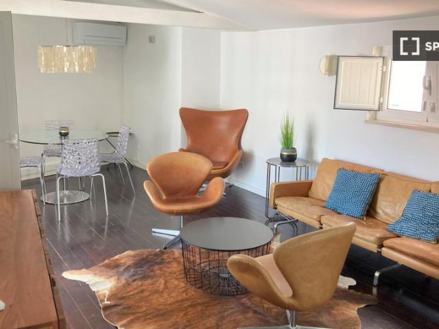 Apartamento de 2 quartos para alugar em Lisboa