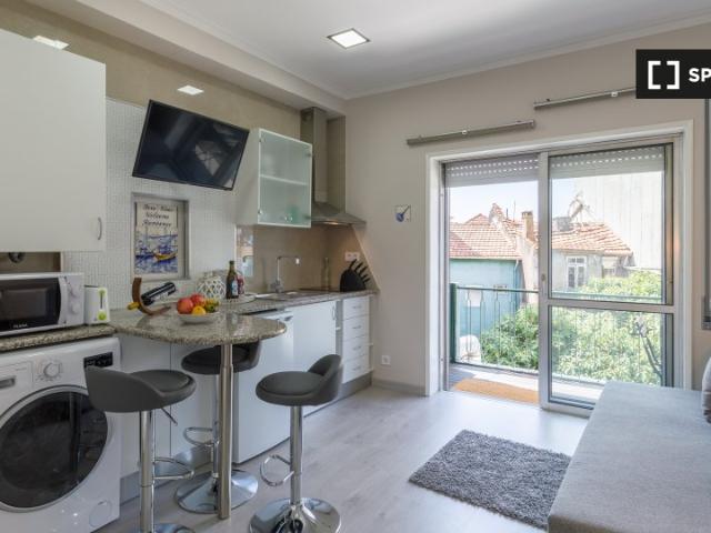 Apartamento de 2 quartos para alugar no Porto