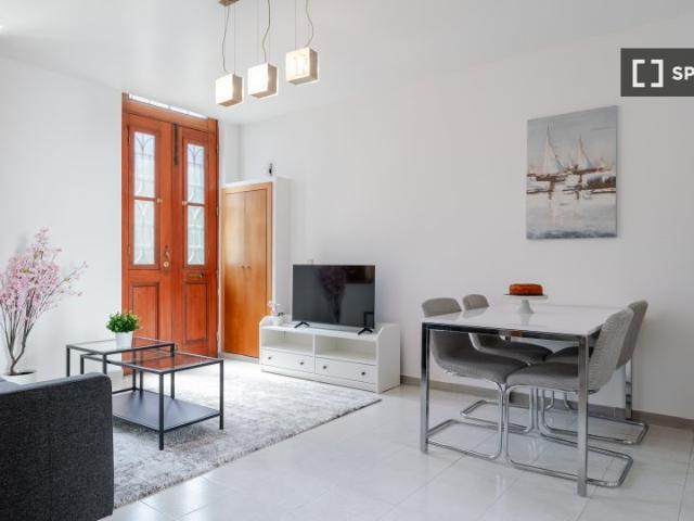 Apartamento de 2 quartos para alugar no Porto