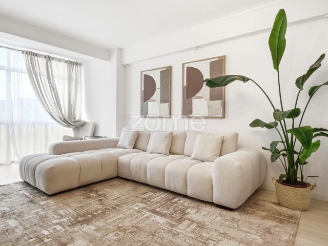 Apartamento de 2 quartos reformado em Serra das Minas