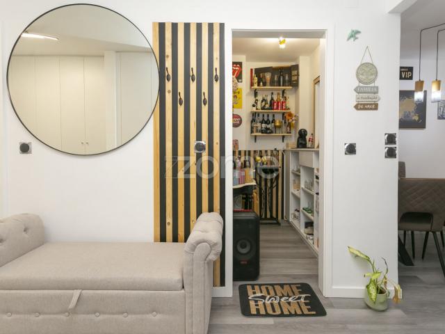 Apartamento de 2 quartos totalmente reformado com garagem Coração de Matosinhos