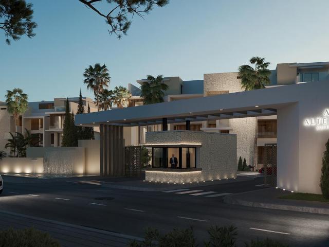 Apartamento de 3 dormitorios con amplias terrazas y jardín en Altezza Suites, La Resina, Estepona