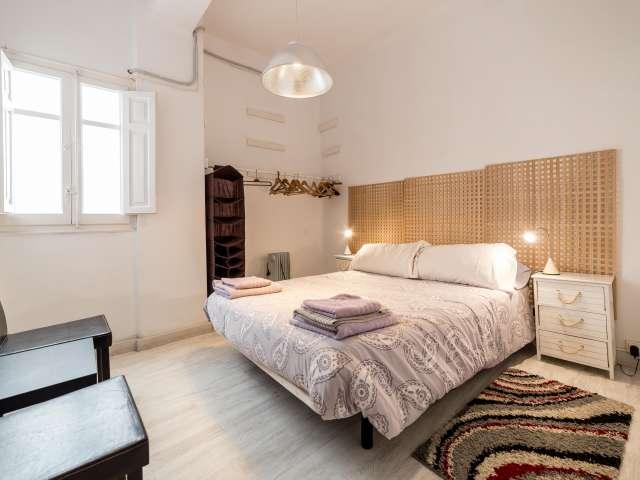 Apartamento de 3 dormitorios con balcón en alquiler Ruzafa, Valencia