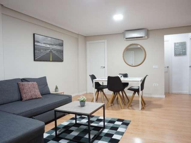 Apartamento de 3 dormitorios en alquiler en Aiora, Valencia