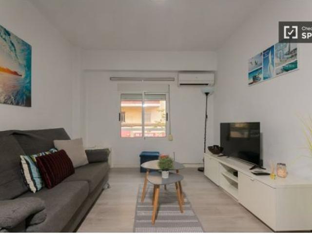 Apartamento de 3 dormitorios en alquiler en Aiora