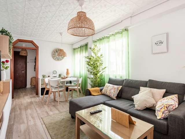 Apartamento de 3 dormitorios en alquiler en Albors, Valencia