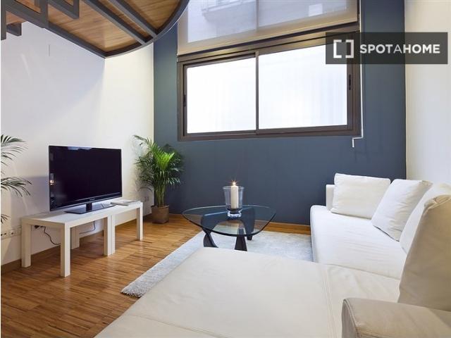 Apartamento de 3 dormitorios en alquiler en Barcelona