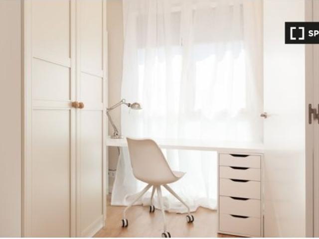 Apartamento de 3 dormitorios en alquiler en Barcelona