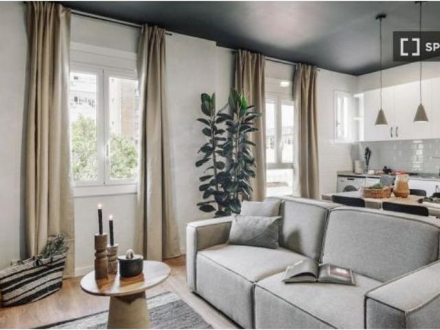 Apartamento de 3 dormitorios en alquiler en Barcelona