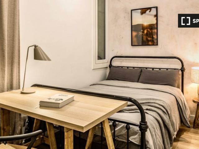Apartamento de 3 dormitorios en alquiler en Barcelona