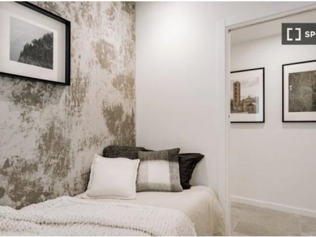 Apartamento de 3 dormitorios en alquiler en Barcelona