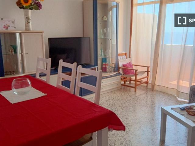 Apartamento de 3 dormitorios en alquiler en Candelaria, Tenerife