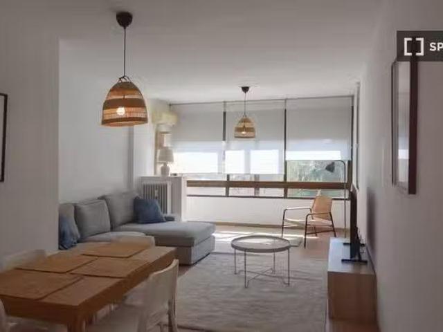 Apartamento de 3 dormitorios en alquiler en Ciudad Universitaria