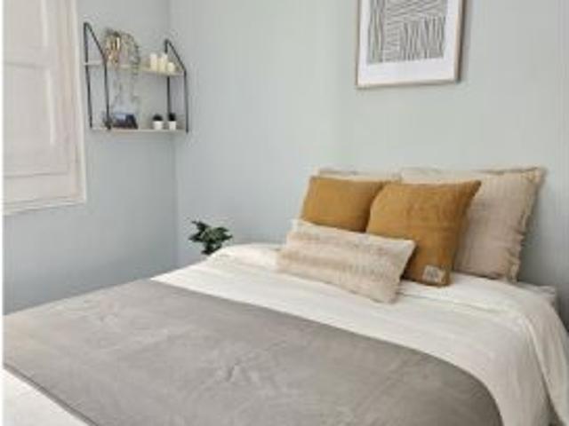 Apartamento de 3 dormitorios en alquiler en El Raval, Barcelona