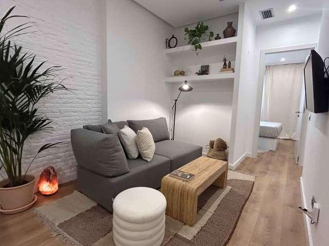 Apartamento de 3 dormitorios en alquiler en El Raval, Barcelona