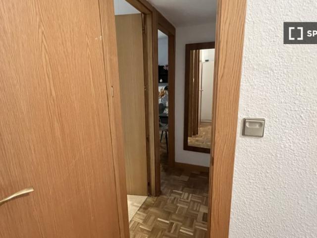 Apartamento de 3 dormitorios en alquiler en Imperial, Madrid
