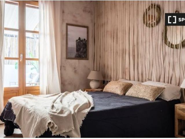 Apartamento de 3 dormitorios en alquiler en La Barceloneta