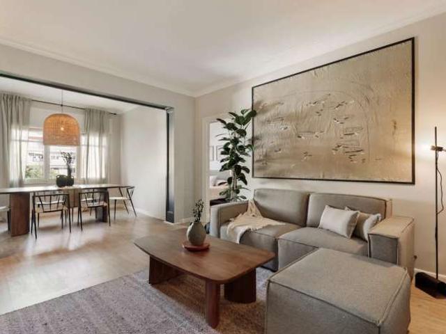 Apartamento de 3 dormitorios en alquiler en L'Eixample, Barcelona