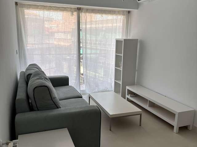Apartamento de 3 dormitorios en alquiler en Puerta Bonita, Madrid