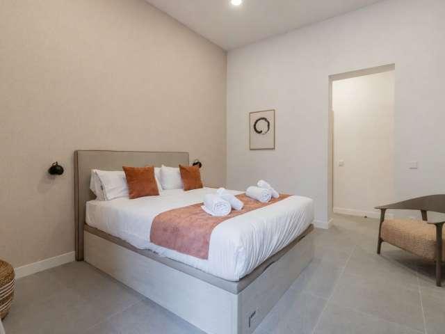 Apartamento de 3 dormitorios en alquiler en Palacio, Madrid