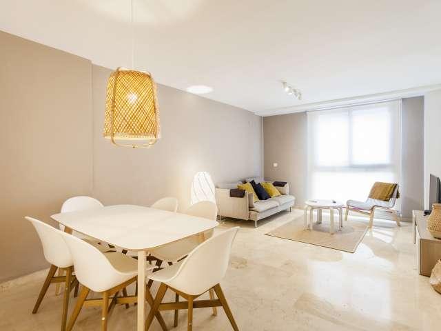 Apartamento de 3 dormitorios en alquiler en Patraix, Valencia