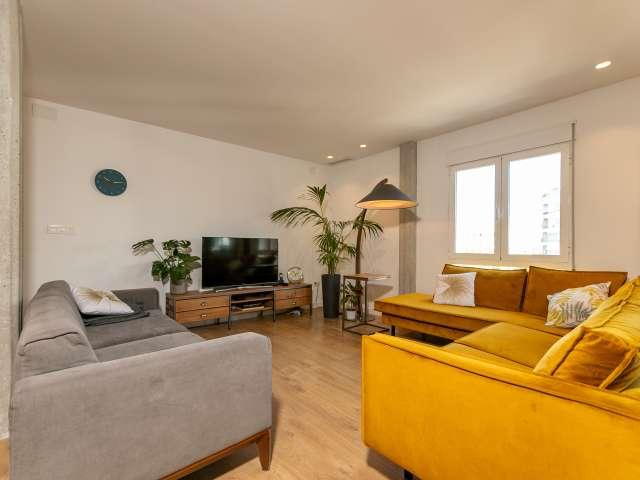 Apartamento de 3 dormitorios en alquiler en Quatre Carreres, Valencia
