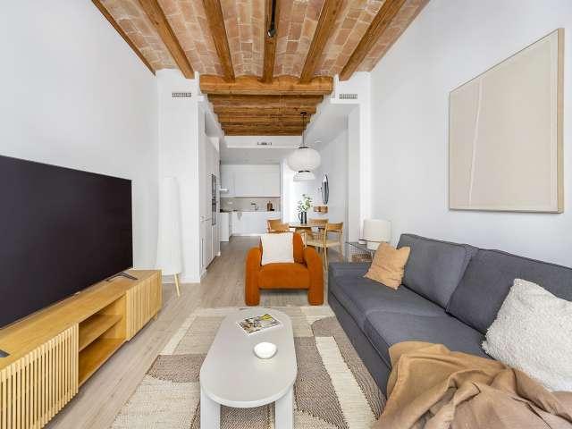 Apartamento de 3 dormitorios en alquiler en Sant Antoni, Barcelona