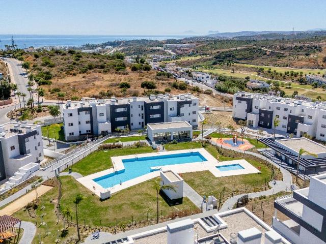 Apartamento de 3 dormitorios en Estepona Valle Romano
