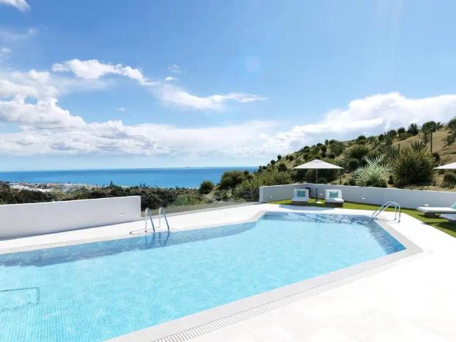 Apartamento de 3 dormitorios y 2 baños con vistas panorámica. 121m² Rincón de la Victoria