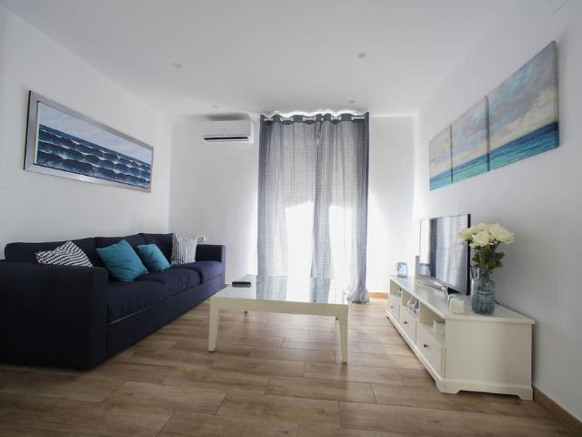 Apartamento de 3 habitaciones cerca de la playa