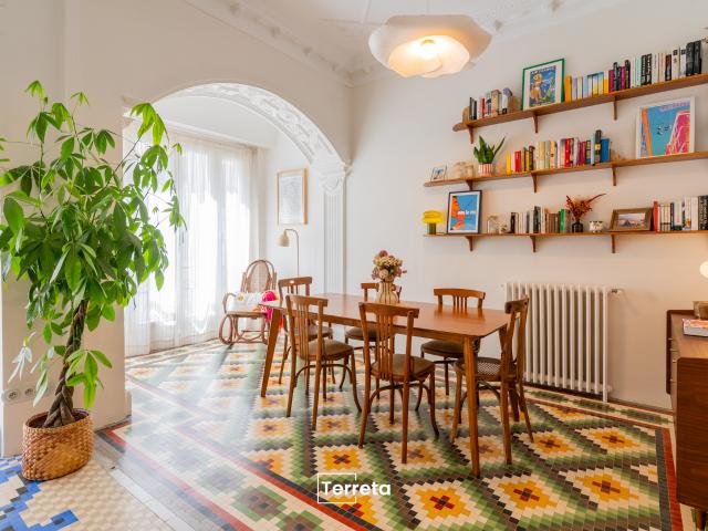 Apartamento de 3 habitaciones en venta, distrito de Russafa, Valencia, España