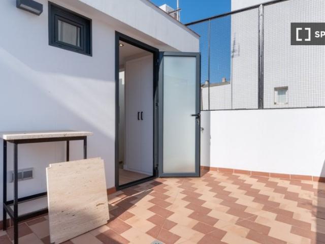 Apartamento de 3 habitaciones en alquiler en Alfalfa, Sevilla