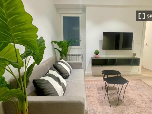 Apartamento de 3 habitaciones en alquiler en Amara Berri