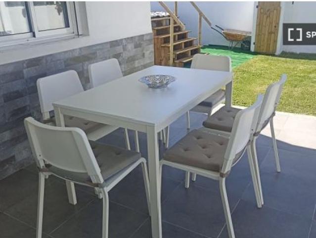 Apartamento de 3 habitaciones en alquiler en Barbate, gastos incluidos
