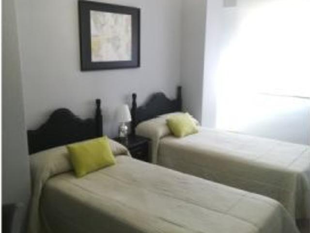 Apartamento de 3 habitaciones en alquiler en Cartagena, gastos incluidos