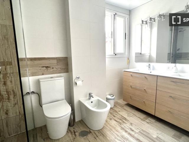 Apartamento de 3 habitaciones en alquiler en Colores Entreparques