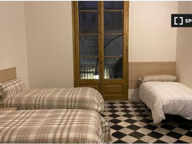 Apartamento de 3 habitaciones en alquiler en El Gótico