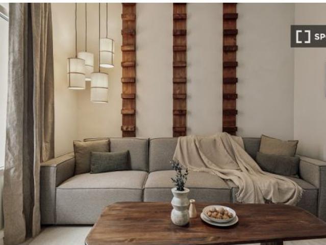 Apartamento de 3 habitaciones en alquiler en El Poble Sec, ideal para profesionales y parejas